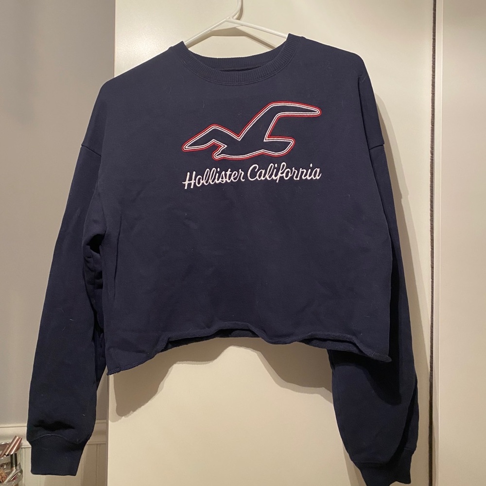 Hollister Cropped Navy Blue Crewneck